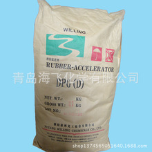 男子边走边低头看手机 误入叉车盲区惨遭碾压 网友：这就是拿命在玩